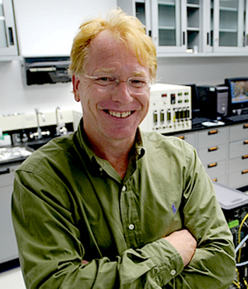 Dr. James S. Bonner is Beacon Institute's chief research officer and a professor of civil and environmental engineering at Clarkson University